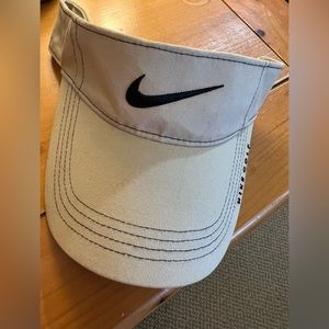 Nike Golf visor